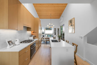 #203 - 650 E. 2nd Street